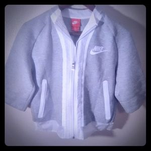 Nike half sleeve jacket